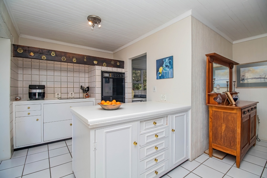 3 Bedroom Property for Sale in Upper Robberg Western Cape
